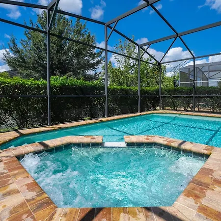 Windsor Westside Gem! Themed With Game Room